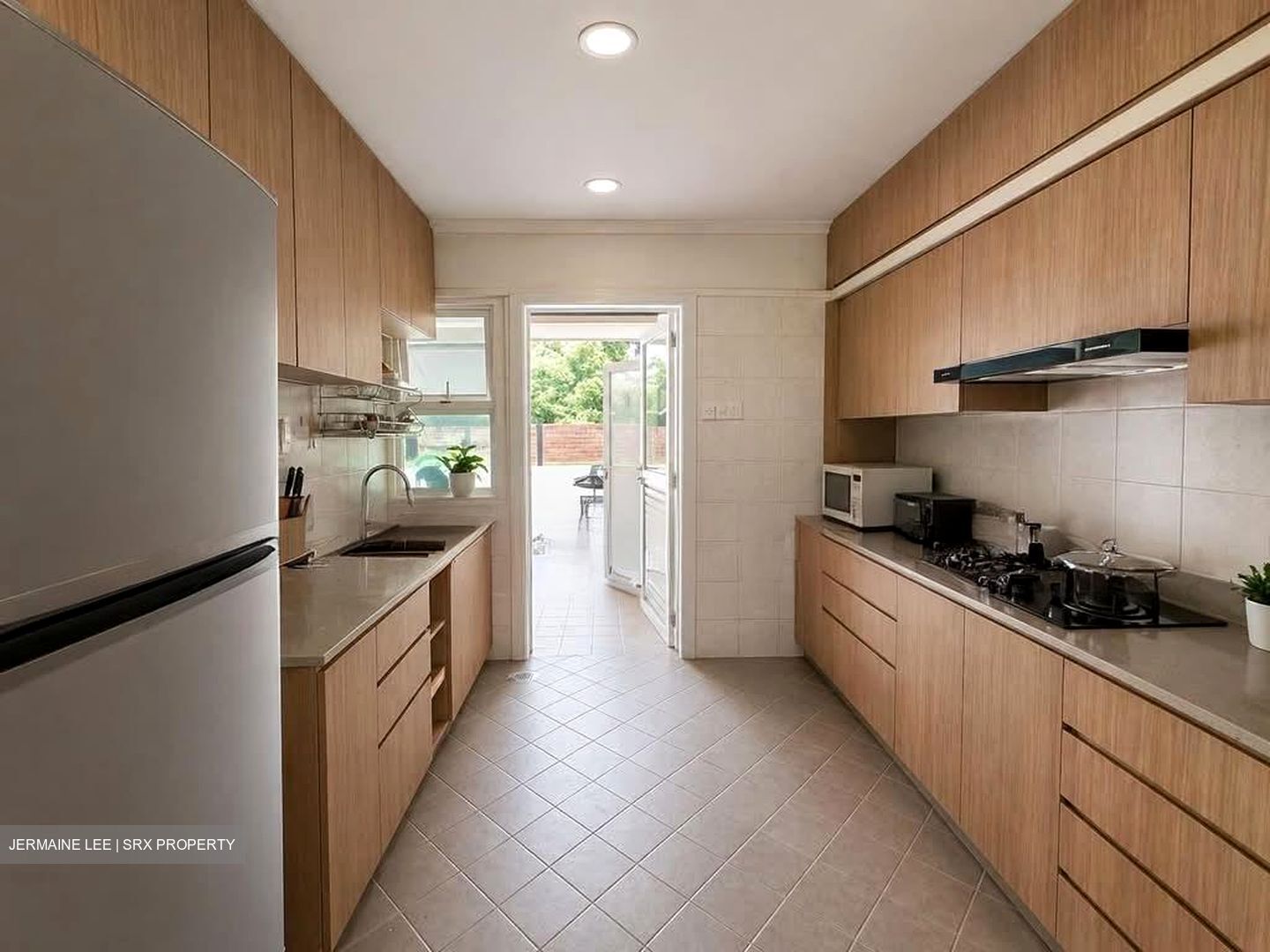 Springside Avenue (D26), Terrace #557779591